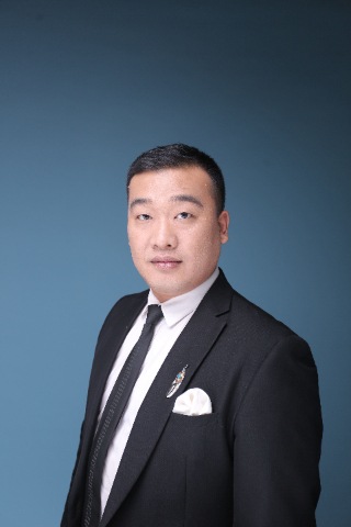 陈雅婷 - 上海言而有信科技有限公司陈雅婷